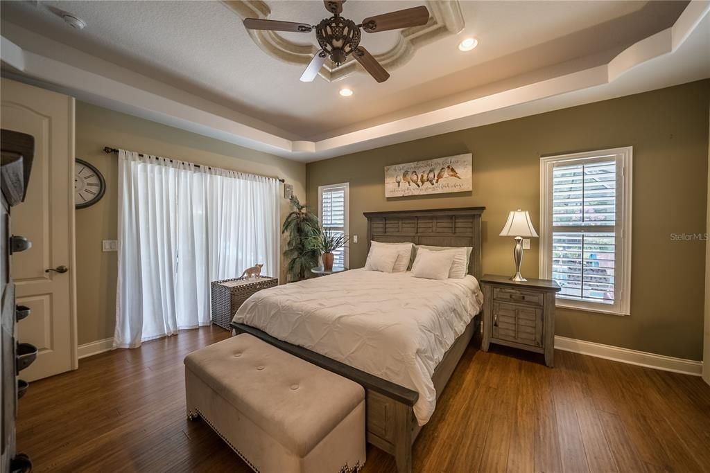 For Sale: $424,900 (3 beds, 2 baths, 1937 Square Feet)