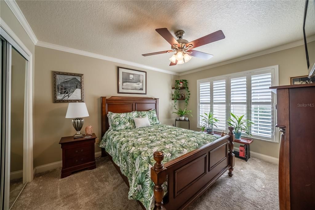 For Sale: $424,900 (3 beds, 2 baths, 1937 Square Feet)