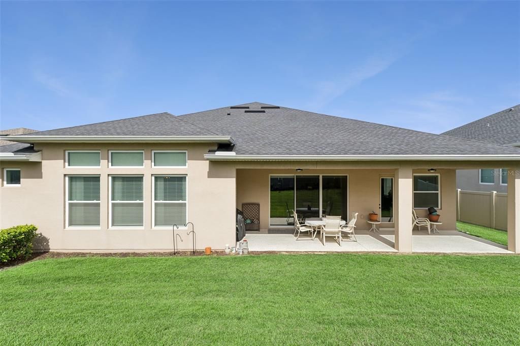 En Venta: $699,000 (4 camas, 3 baños, 3229 Pies cuadrados)