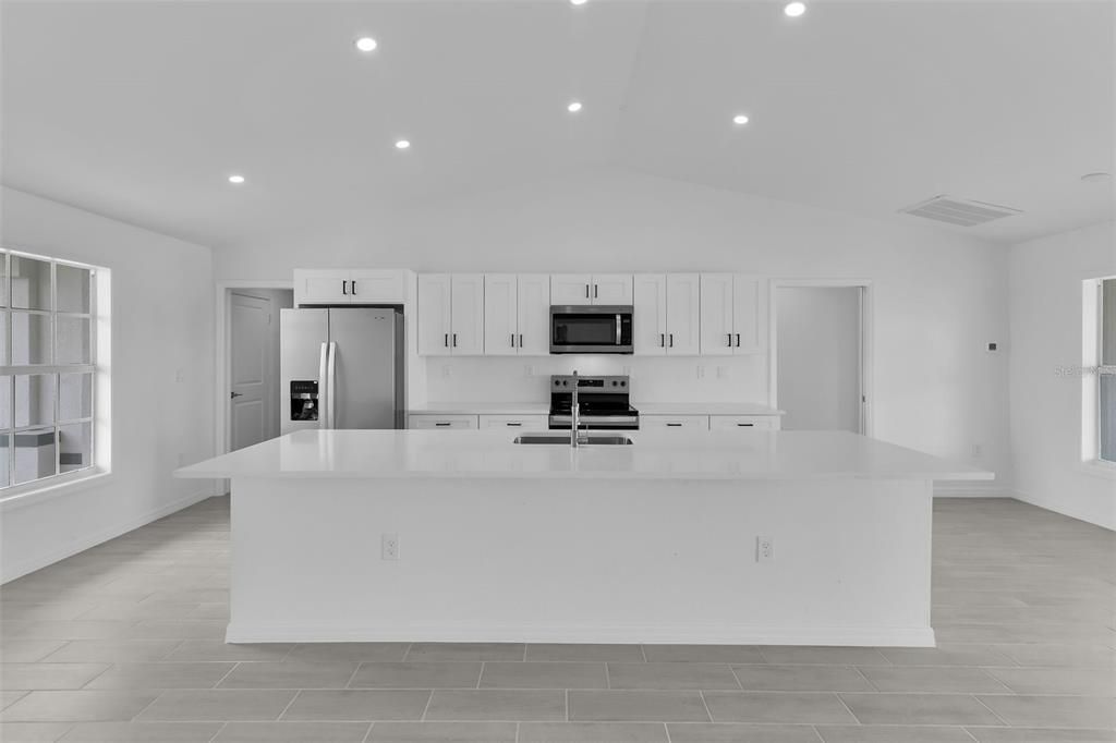 For Sale: $429,000 (4 beds, 3 baths, 1683 Square Feet)