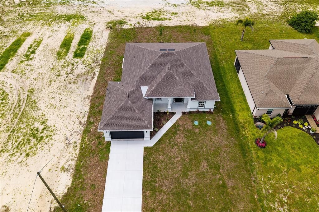 For Sale: $429,000 (4 beds, 3 baths, 1683 Square Feet)