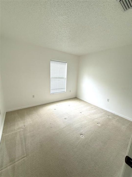 For Sale: $285,000 (3 beds, 2 baths, 1427 Square Feet)