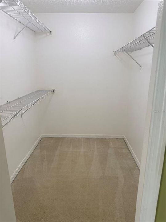 For Sale: $285,000 (3 beds, 2 baths, 1427 Square Feet)