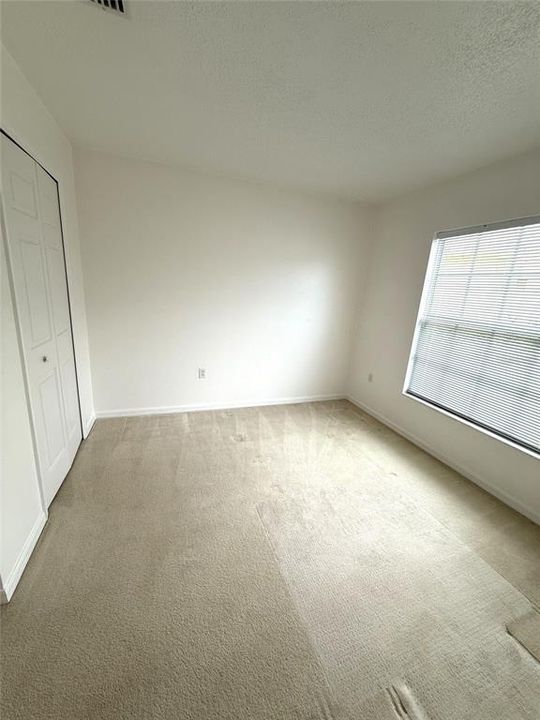 For Sale: $285,000 (3 beds, 2 baths, 1427 Square Feet)