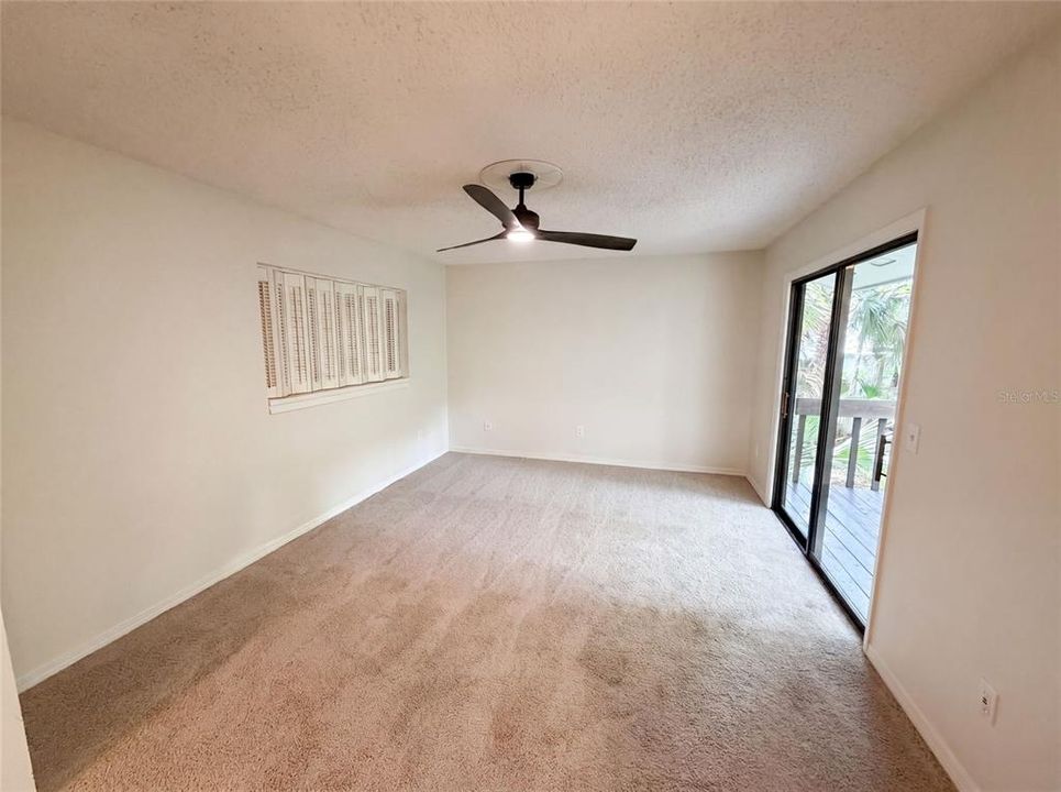 En Venta: $361,000 (3 camas, 2 baños, 1792 Pies cuadrados)