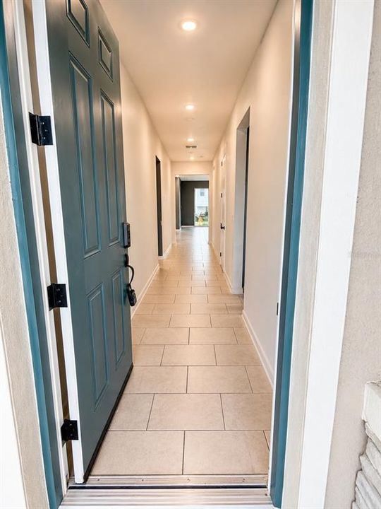 For Sale: $370,000 (4 beds, 3 baths, 2066 Square Feet)