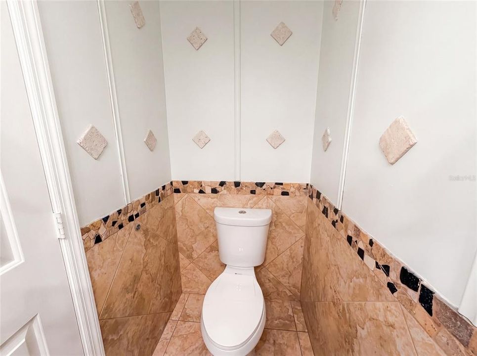 For Sale: $640,000 (3 beds, 3 baths, 2594 Square Feet)