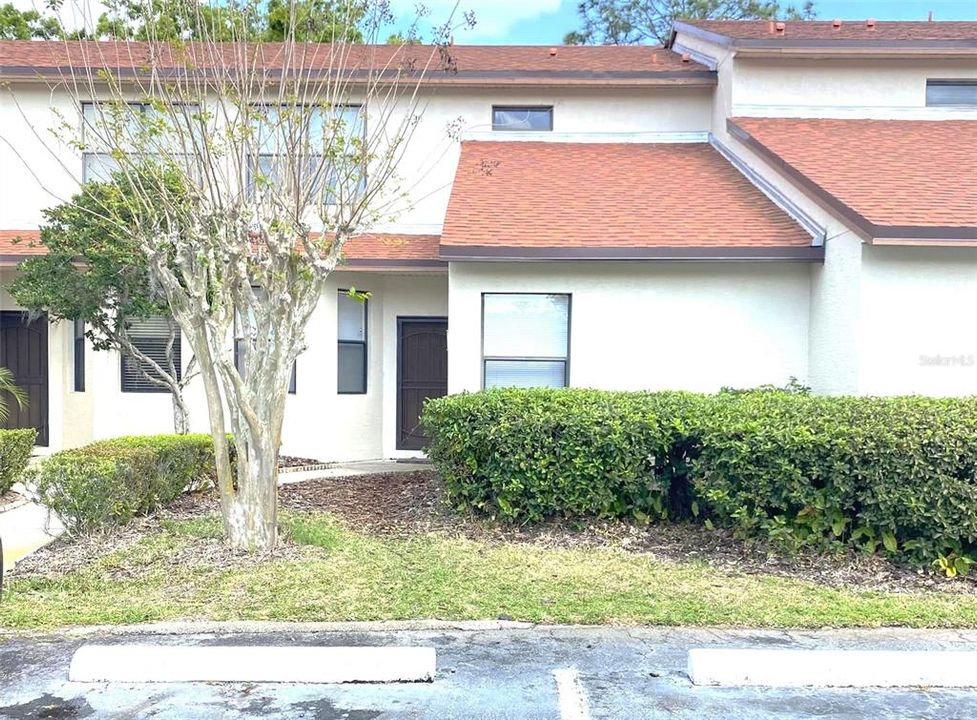 For Rent: $2,695 (3 beds, 3 baths, 1550 Square Feet)