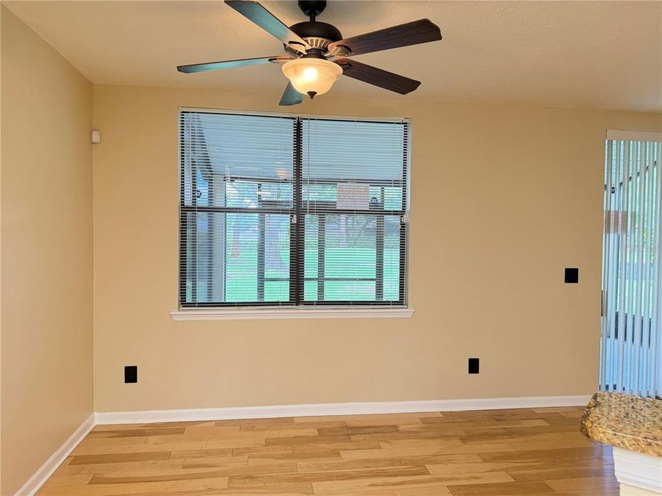 For Rent: $2,695 (3 beds, 3 baths, 1550 Square Feet)
