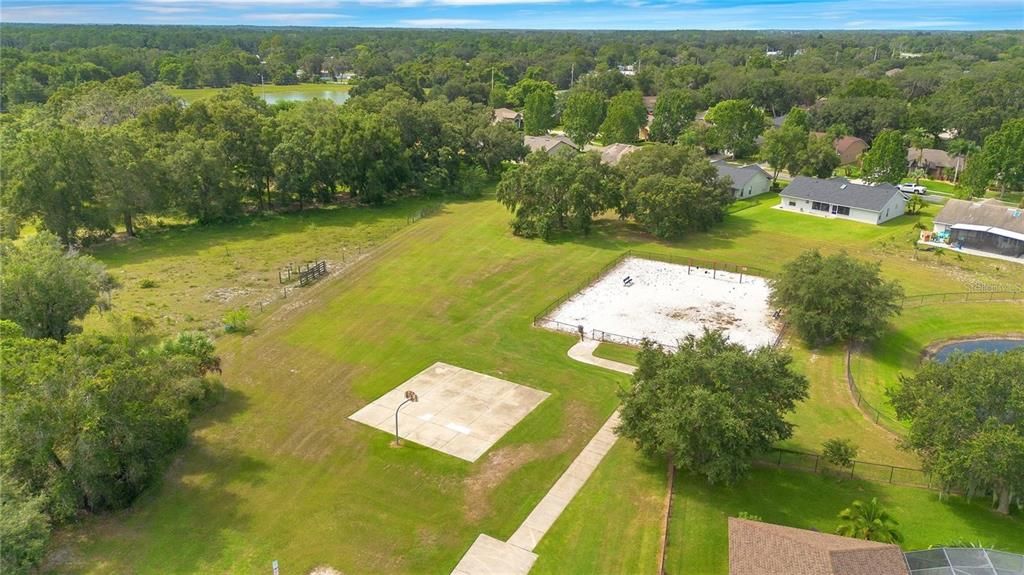 En Venta: $689,900 (4 camas, 3 baños, 2797 Pies cuadrados)