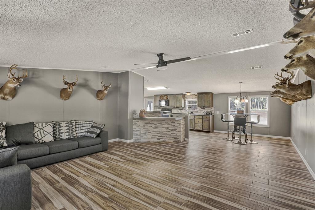 For Sale: $499,000 (4 beds, 3 baths, 2356 Square Feet)