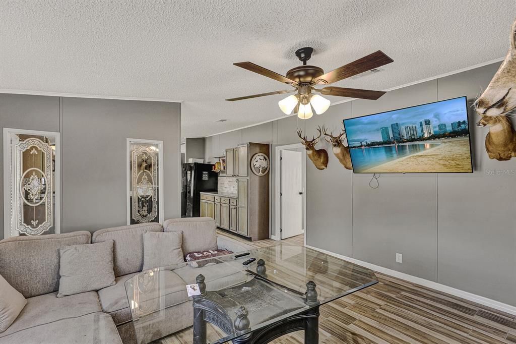 For Sale: $499,000 (4 beds, 3 baths, 2356 Square Feet)