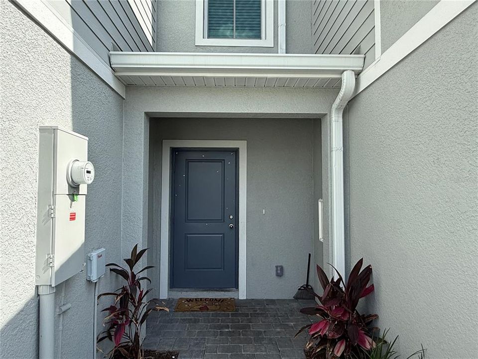 For Sale: $285,000 (3 beds, 2 baths, 1371 Square Feet)