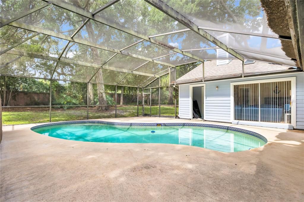 For Sale: $560,000 (4 beds, 3 baths, 2235 Square Feet)