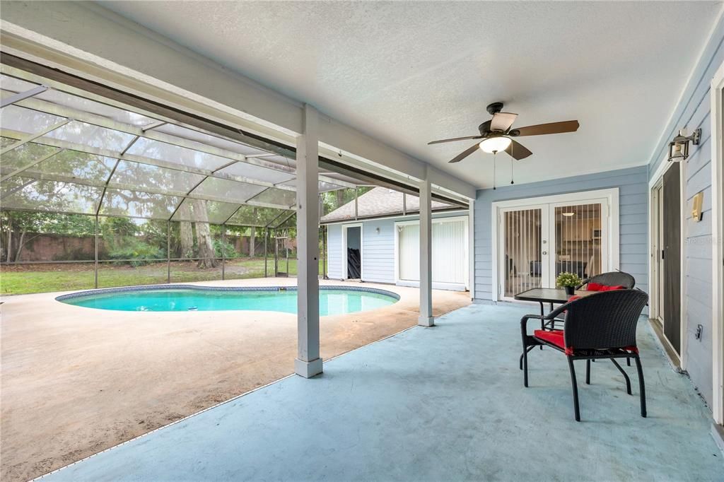 For Sale: $560,000 (4 beds, 3 baths, 2235 Square Feet)