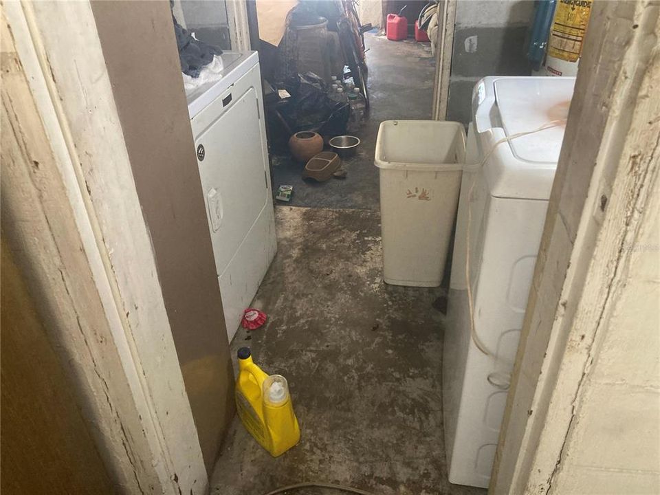 For Sale: $178,000 (3 beds, 1 baths, 1139 Square Feet)