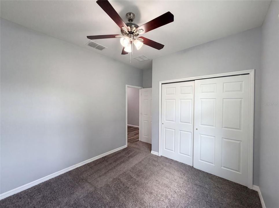 For Sale: $350,000 (3 beds, 3 baths, 1665 Square Feet)