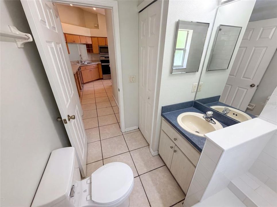For Sale: $255,000 (3 beds, 2 baths, 1597 Square Feet)