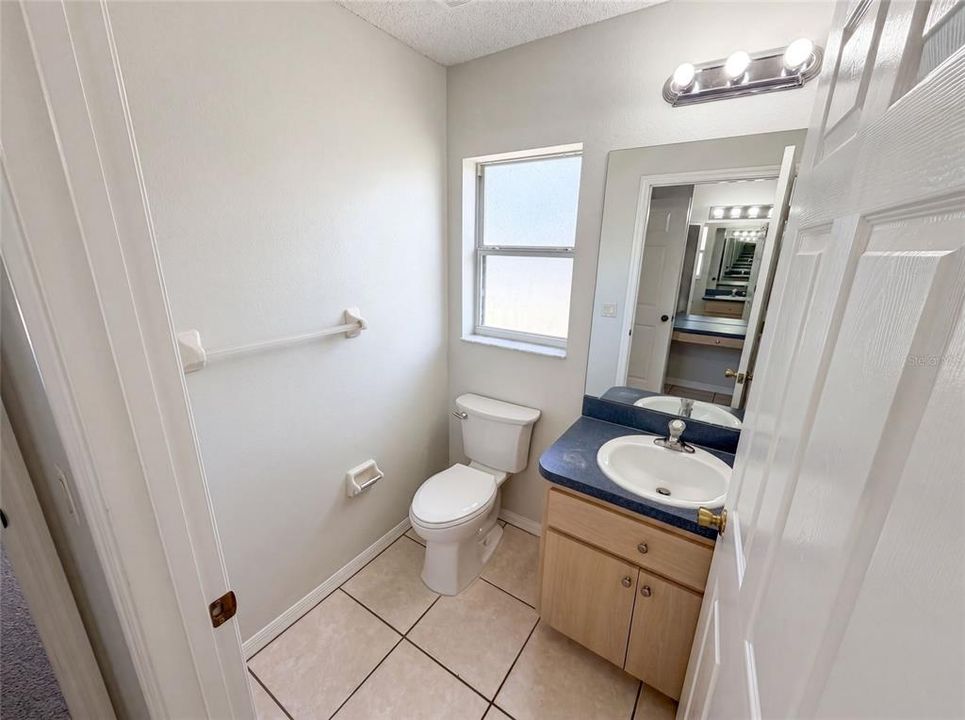 For Sale: $255,000 (3 beds, 2 baths, 1597 Square Feet)