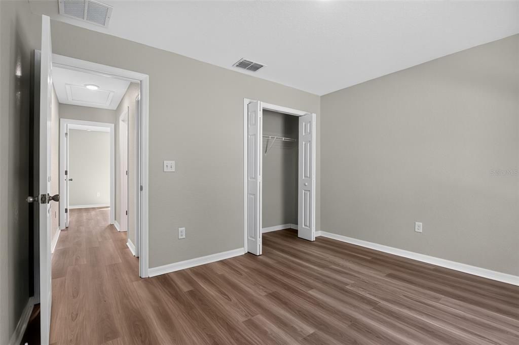 For Sale: $254,900 (3 beds, 2 baths, 1345 Square Feet)