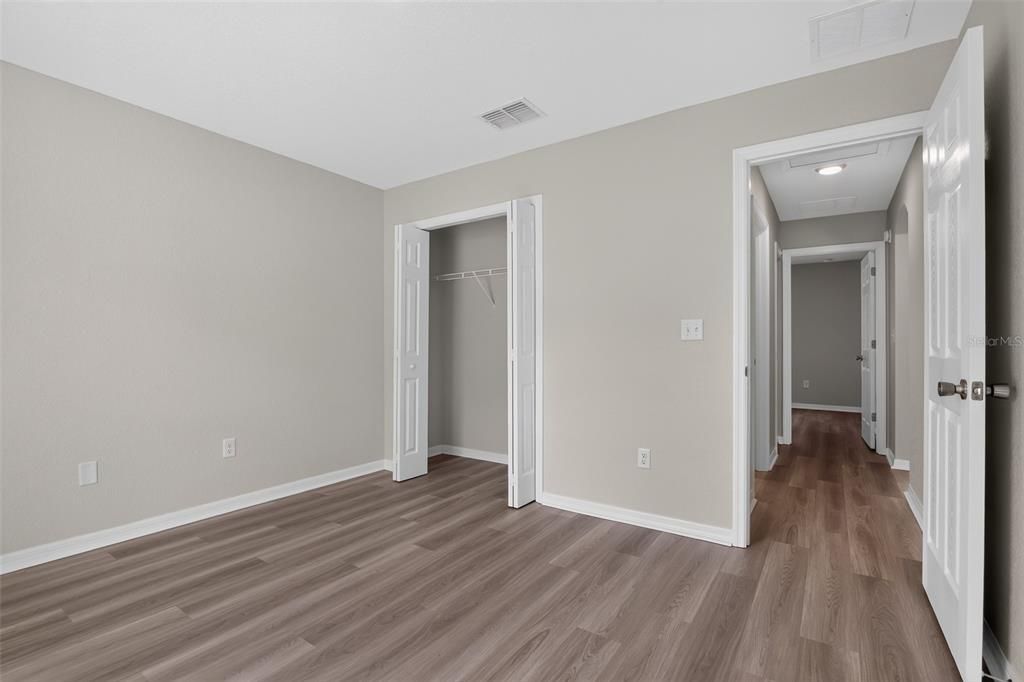 For Sale: $254,900 (3 beds, 2 baths, 1345 Square Feet)