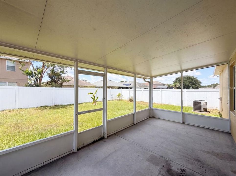 For Sale: $305,000 (4 beds, 2 baths, 1837 Square Feet)
