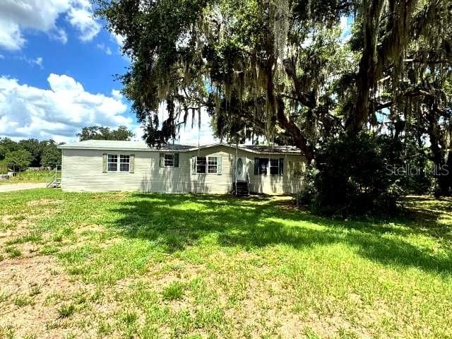 For Sale: $279,900 (3 beds, 2 baths, 2176 Square Feet)