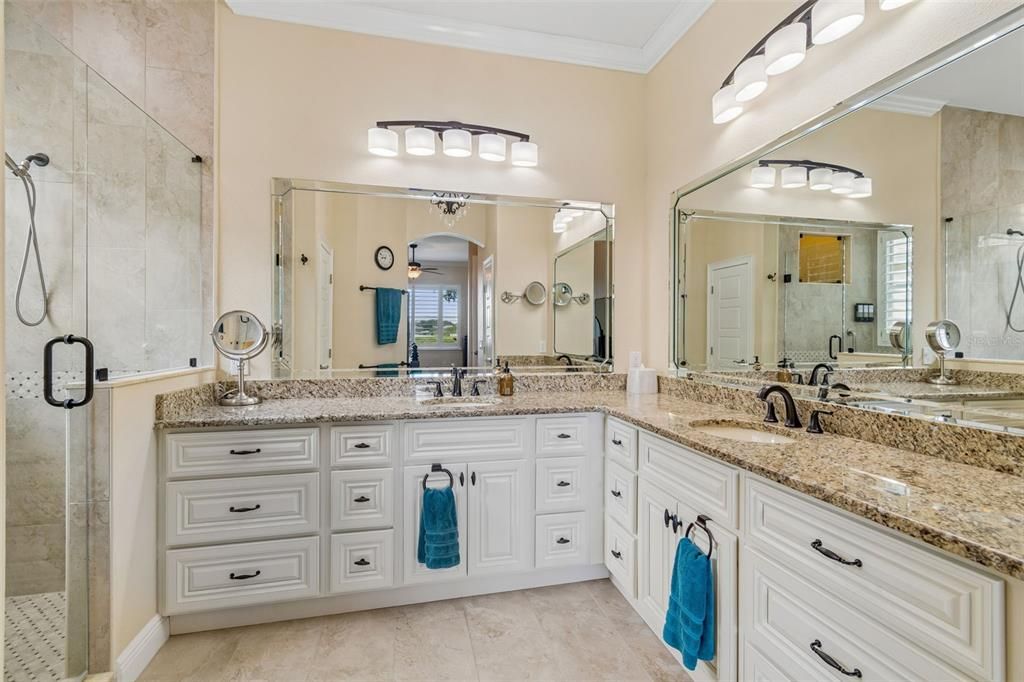 For Sale: $599,900 (3 beds, 2 baths, 2230 Square Feet)