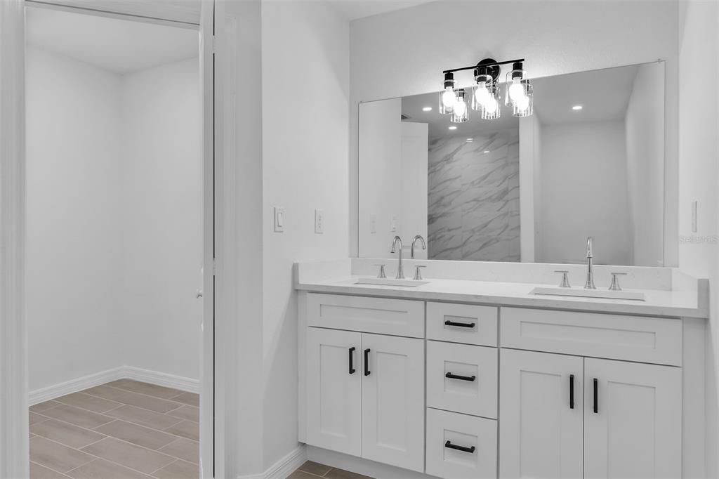For Sale: $429,000 (4 beds, 3 baths, 1683 Square Feet)