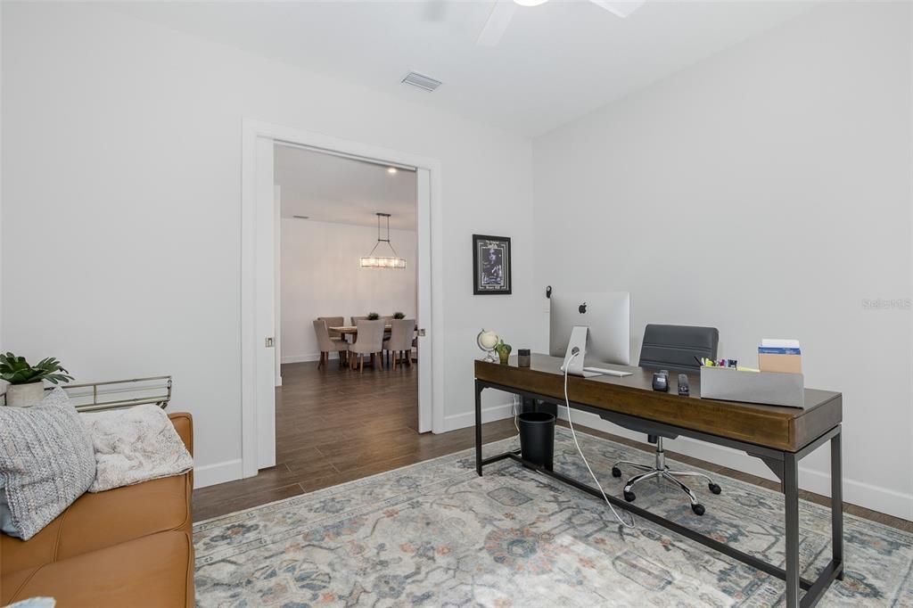 Active With Contract: $1,050,000 (3 beds, 3 baths, 3016 Square Feet)
