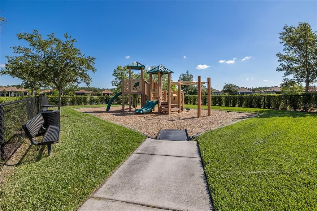 Active With Contract: $1,050,000 (3 beds, 3 baths, 3016 Square Feet)
