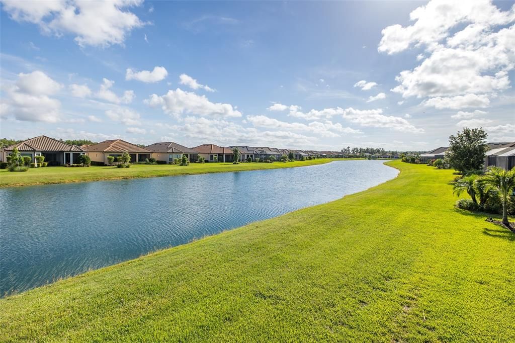 Active With Contract: $1,050,000 (3 beds, 3 baths, 3016 Square Feet)