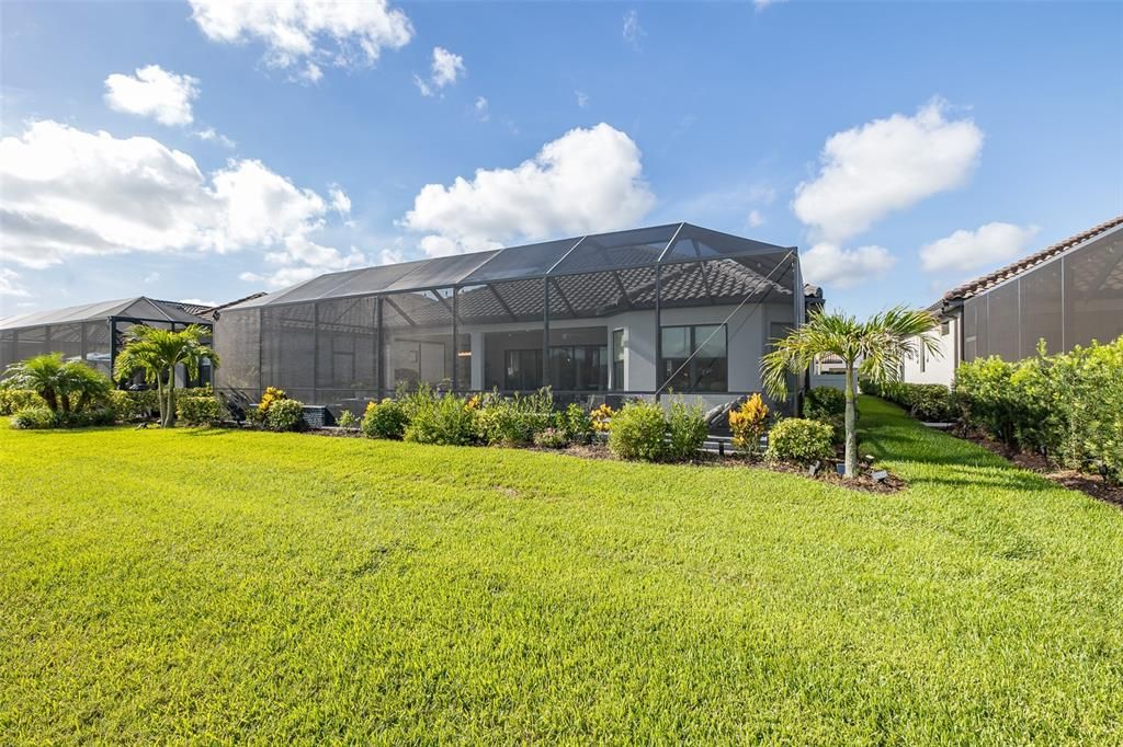 Active With Contract: $1,050,000 (3 beds, 3 baths, 3016 Square Feet)