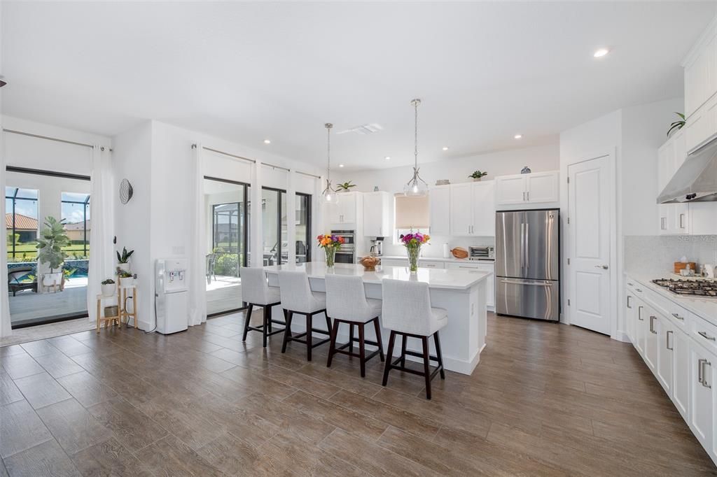 Active With Contract: $1,050,000 (3 beds, 3 baths, 3016 Square Feet)