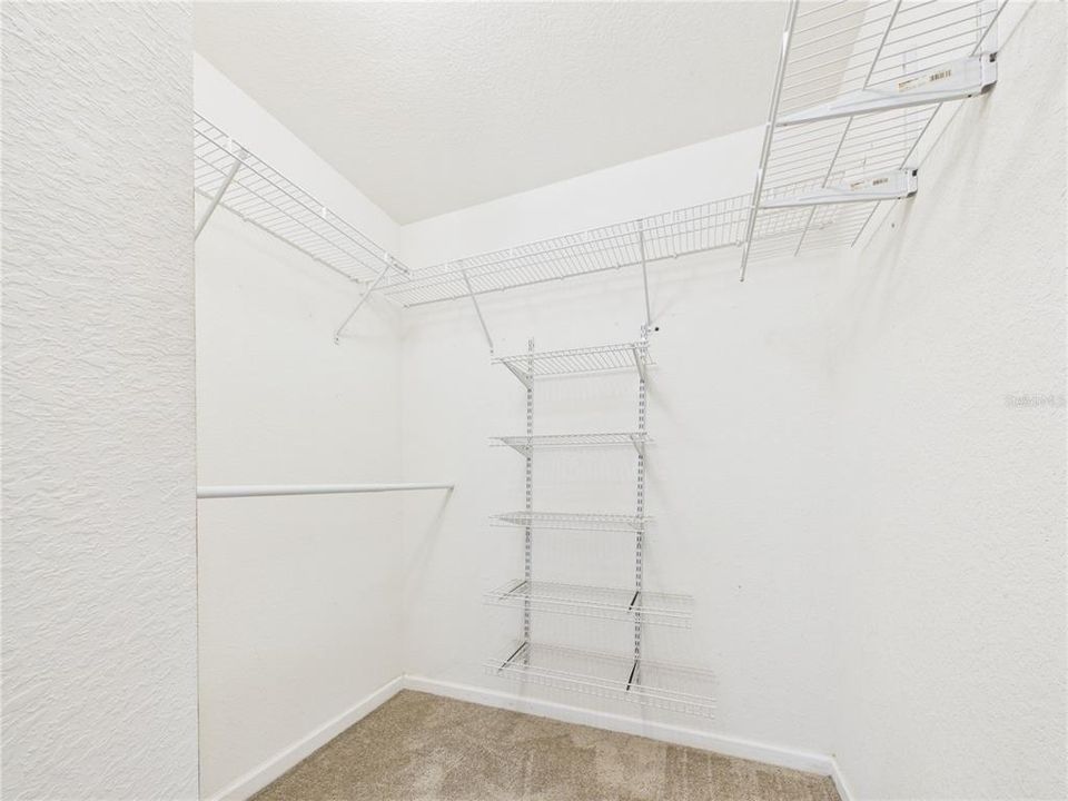 В аренду: $2,100 (2 спален, 2 ванн, 1526 Квадратных фут)