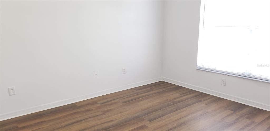 For Rent: $1,900 (2 beds, 2 baths, 1358 Square Feet)