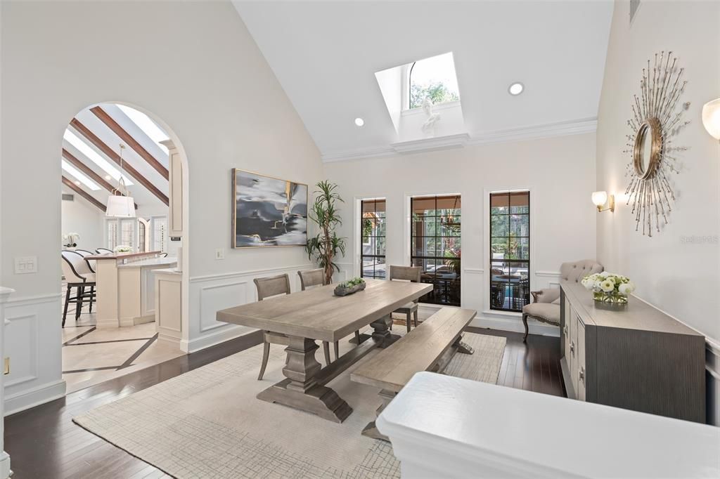 En Venta: $1,450,000 (4 camas, 3 baños, 3955 Pies cuadrados)