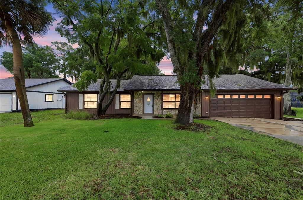 На продажу: $355,000 (3 спален, 2 ванн, 1600 Квадратных фут)