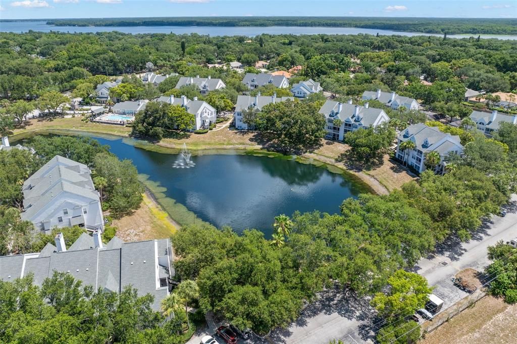 На продажу: $199,000 (2 спален, 2 ванн, 1121 Квадратных фут)