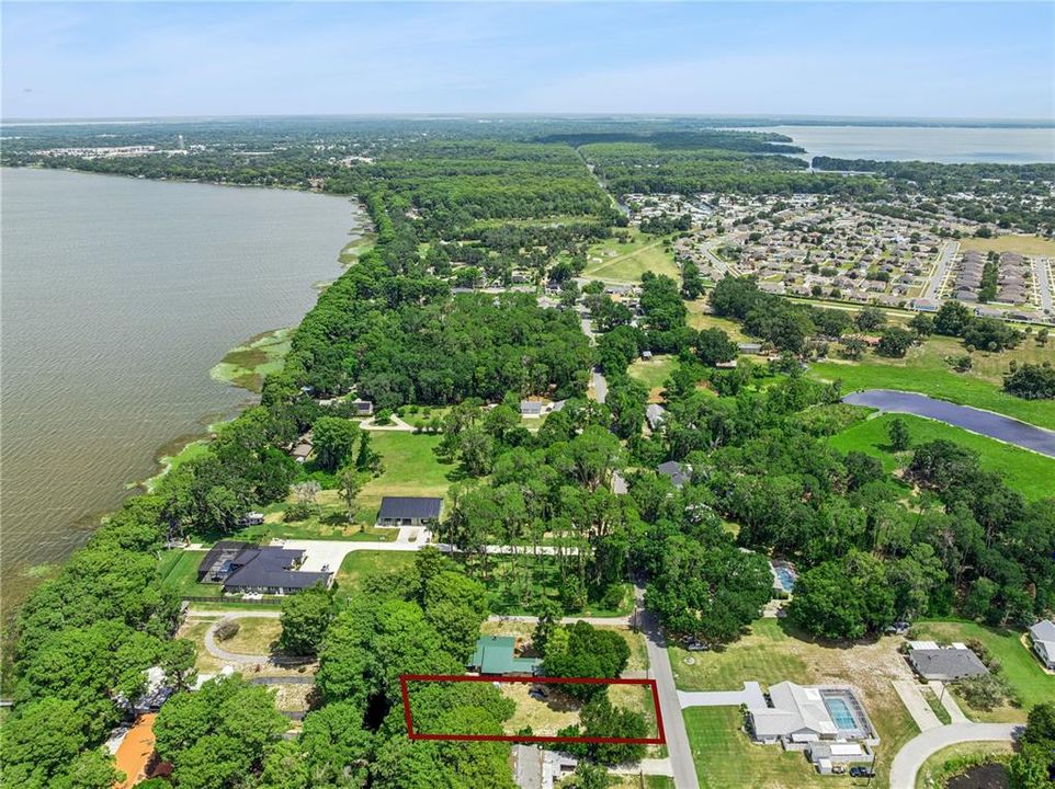 En Venta: $140,000 (0.36 acres)