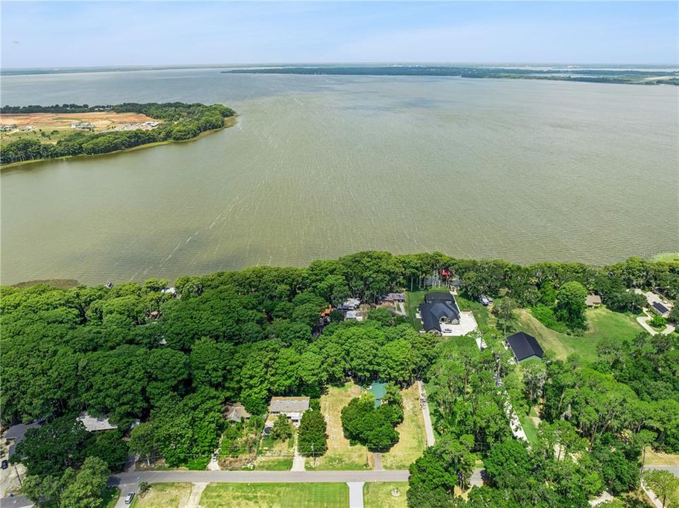 En Venta: $140,000 (0.36 acres)