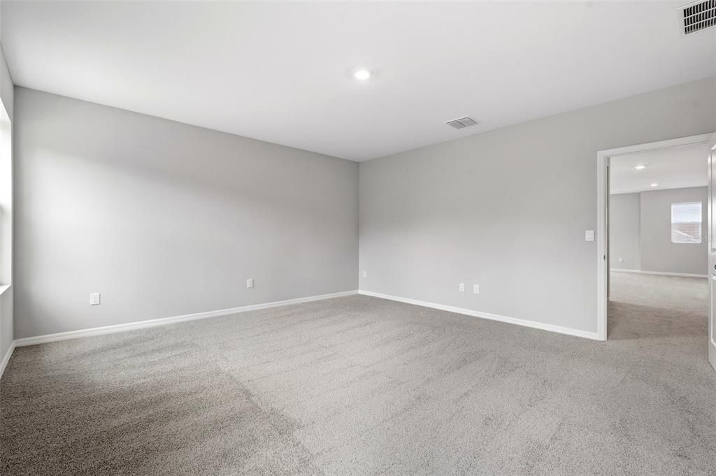 En Renta: $3,500 (5 camas, 3 baños, 3561 Pies cuadrados)