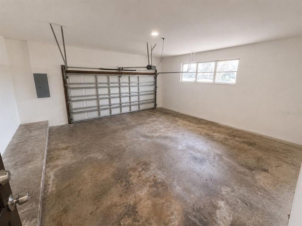 На продажу: $399,950 (4 спален, 2 ванн, 1546 Квадратных фут)