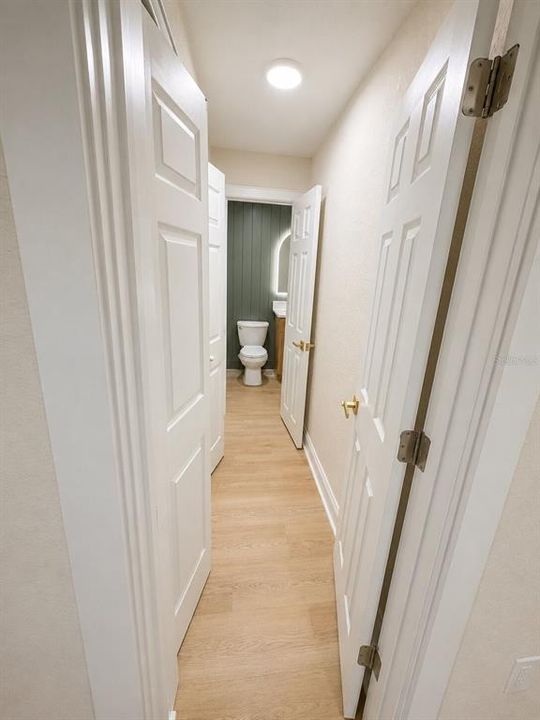На продажу: $399,950 (4 спален, 2 ванн, 1546 Квадратных фут)