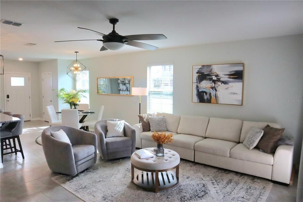For Rent: $2,800 (3 beds, 2 baths, 1814 Square Feet)
