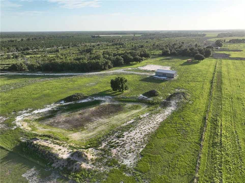En Venta: $600,000 (27.59 acres)
