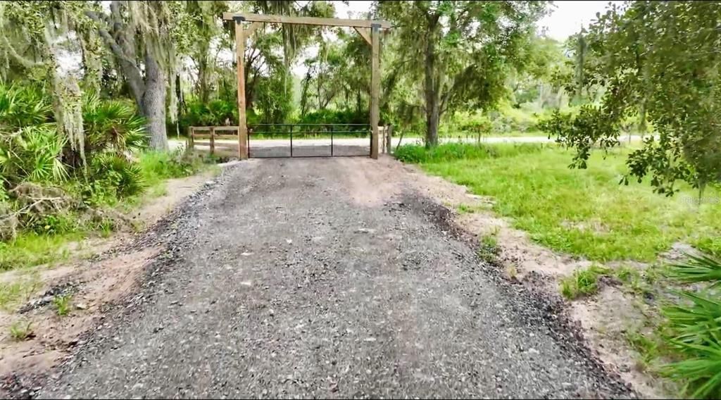 For Sale: $600,000 (27.59 acres)