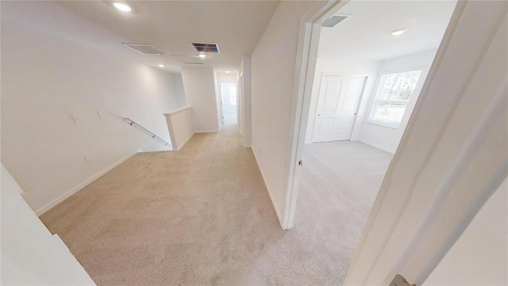 For Rent: $1,950 (3 beds, 2 baths, 1808 Square Feet)