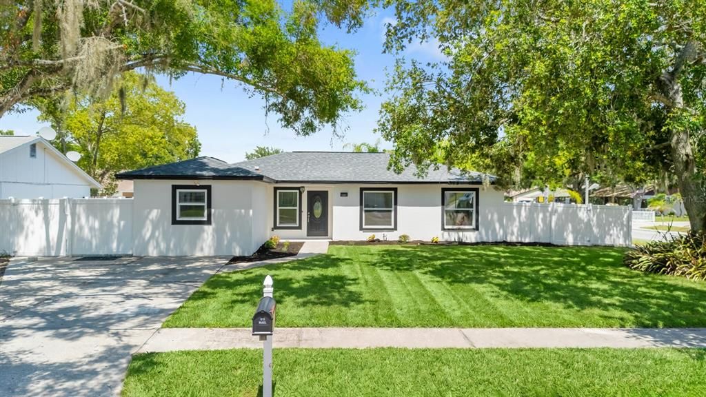For Sale: $429,900 (4 beds, 2 baths, 1865 Square Feet)