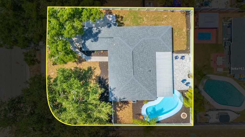 For Sale: $429,900 (4 beds, 2 baths, 1865 Square Feet)